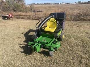 2025 John Deere Z320M
