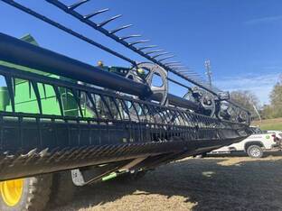 2016 MacDon Industries FD75-35