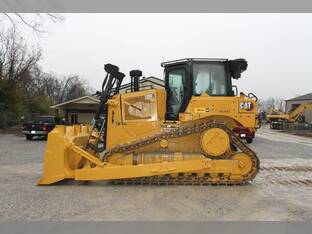2021 Caterpillar D6
