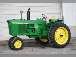 1961 John Deere 3010