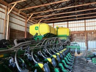 2022 John Deere DB66