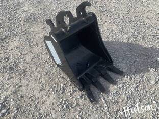 2024 John Deere BYT10966