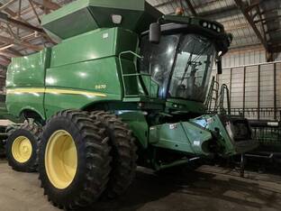 2012 John Deere S670