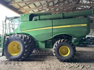 2022 John Deere S780