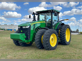 2015 John Deere 8370R