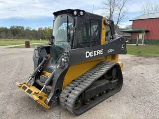 2019 John Deere 325G