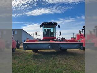 2015 Massey-Ferguson WR9870