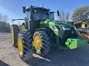 2022 John Deere 8R 310