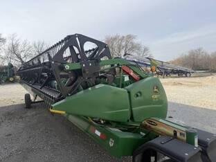2015 John Deere 630F