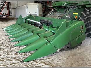 2010 John Deere 608C