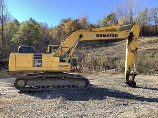 2021 Komatsu PC240 LC-11
