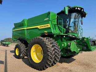 2025 John Deere S7 800