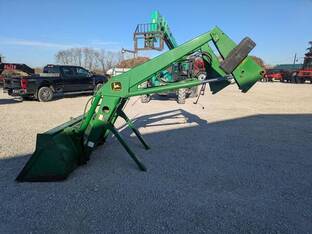 2000 John Deere 725