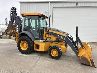 2019 John Deere 310L EP
