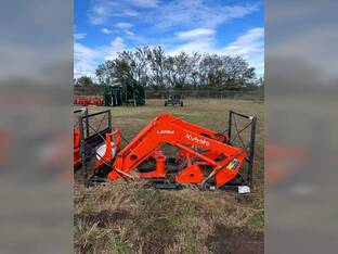 Kubota LA1154A