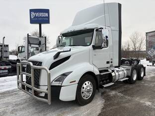 2020 Volvo VNL64T300