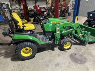 2022 John Deere 1025R