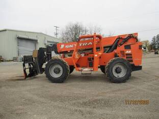 2019 JLG 10054