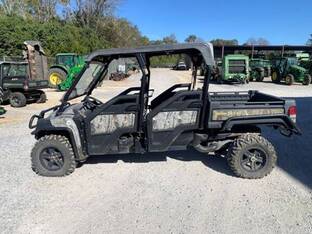 2017 John Deere GATOR XUV 825M