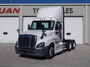 2020 Freightliner CASCADIA 125