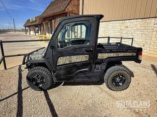 2019 John Deere GATOR XUV 835R