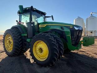 2025 John Deere 8R 340