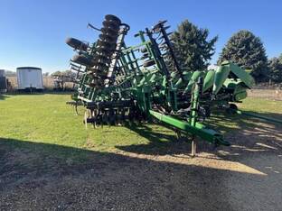 2004 John Deere 726