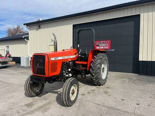Massey-Ferguson 471