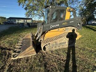 2022 John Deere 333G