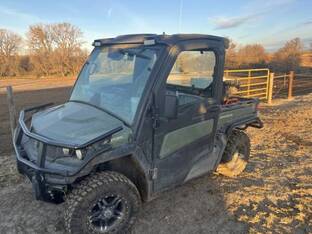 2023 John Deere GATOR XUV 835M