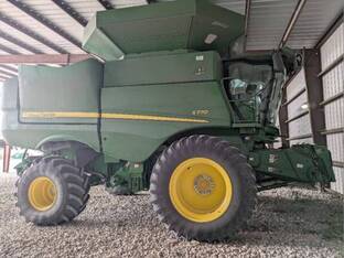 2022 John Deere S770