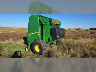 2019 John Deere 560M