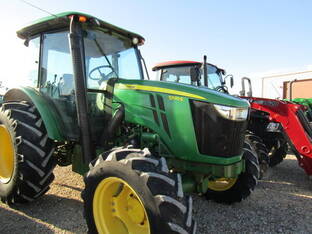 John Deere 5100E
