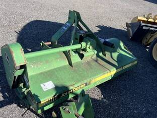 2004 John Deere 370
