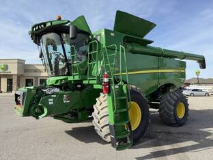 2019 John Deere S780