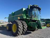 2025 John Deere S7 900