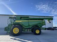 2025 John Deere X9 1100