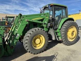 2009 John Deere 7330