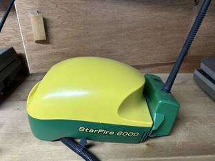 John Deere StarFire 6000 with 900mhz RTK