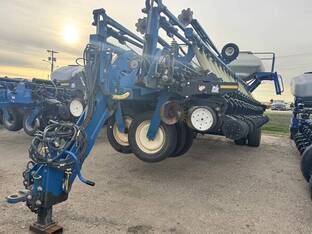 2008 Kinze 3700SDS