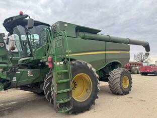 2017 John Deere S680