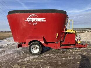 2022 Supreme International 900T