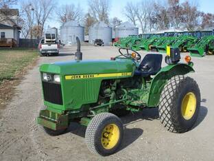 1979 John Deere 850