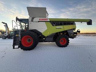 2022 Claas LEXION 8600