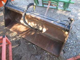 John Deere 4 IN 1 BUCKET