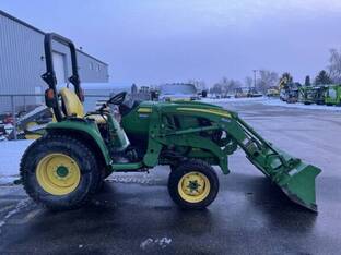 2015 John Deere 3039R