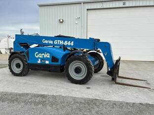 2017 Genie GTH844