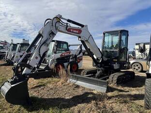 2022 Bobcat E42
