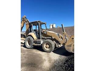 2019 Caterpillar 450
