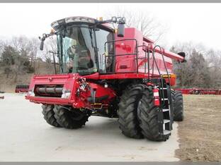2023 Case IH 8250
